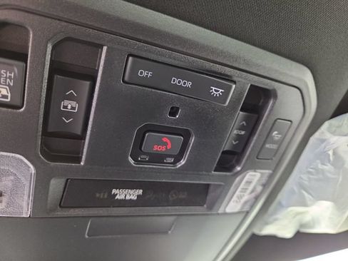New 2026 Toyota Tundra Limited AWD/4WD image 28