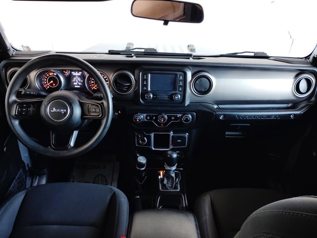 Used 2018 Jeep Wrangler Sport AWD/4WD image 35