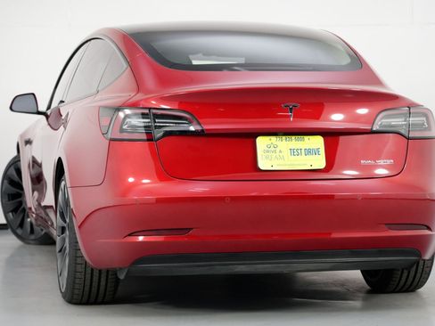 Used 2022 Tesla Model 3 Performance image 6