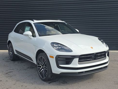 New 2026 Porsche Macan S image 9