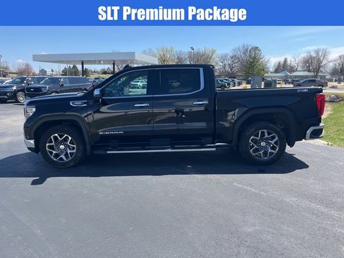 Used 2023 GMC Sierra 1500 SLT w/ SLT Premium Package AWD/4WD image 7