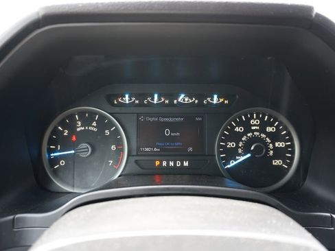 Used 2018 Ford F150 XLT w/ Equipment Group 302A Luxury AWD/4WD image 15