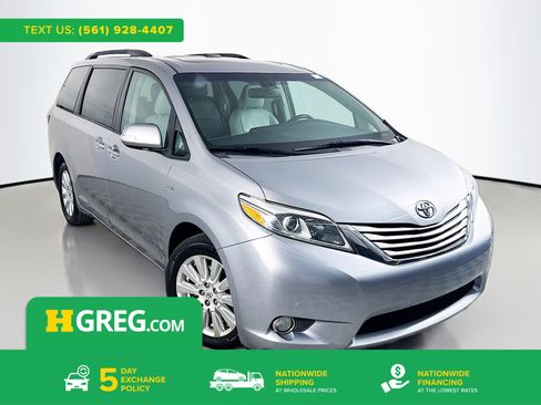 Used 2017 Toyota Sienna Limited Premium image 1