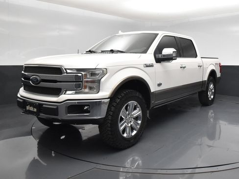 Used 2018 Ford F150 King Ranch w/ Equipment Group 601A Luxury AWD/4WD image 2