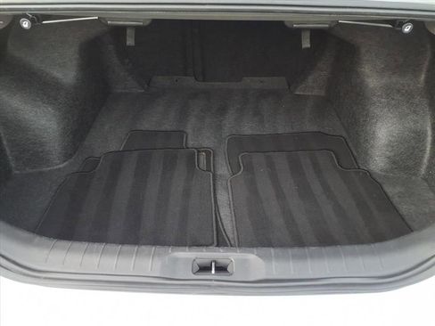 Used 2024 Nissan Altima 2.5 SV image 16