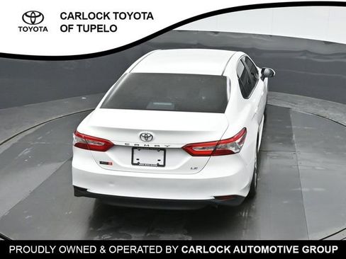 Used 2018 Toyota Camry LE image 24