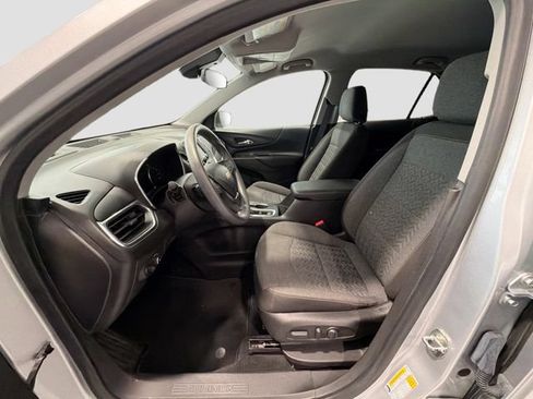 Used 2022 Chevrolet Equinox LT FWD image 17