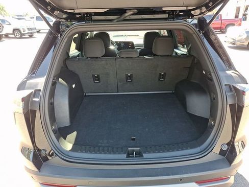 Used 2025 Chevrolet Equinox LT AWD/4WD image 21
