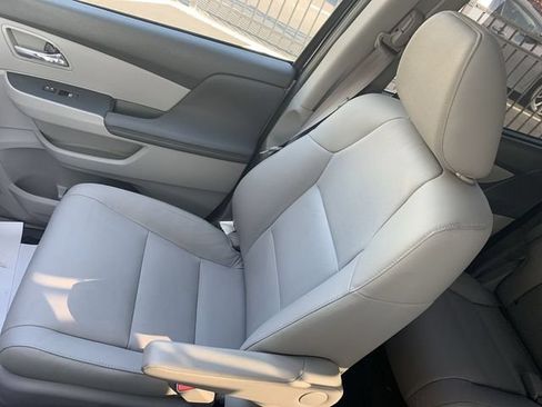 Used 2014 Honda Odyssey EX-L image 29