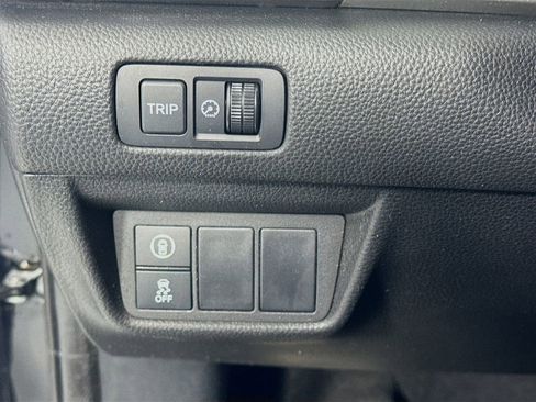 Used 2018 Honda Accord Sport image 10