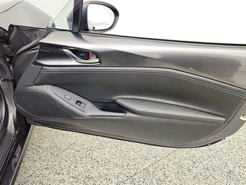 Used 2024 MAZDA MX-5 Miata RF Grand Touring RWD image 25