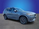 Used 2018 Volvo XC90 T6 Momentum w/ Convenience Package image 3