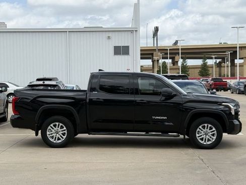 Used 2026 Toyota Tundra SR5 AWD/4WD image 3