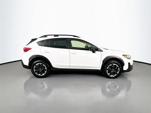 Used 2022 Subaru Crosstrek 2.0i AWD/4WD image 16