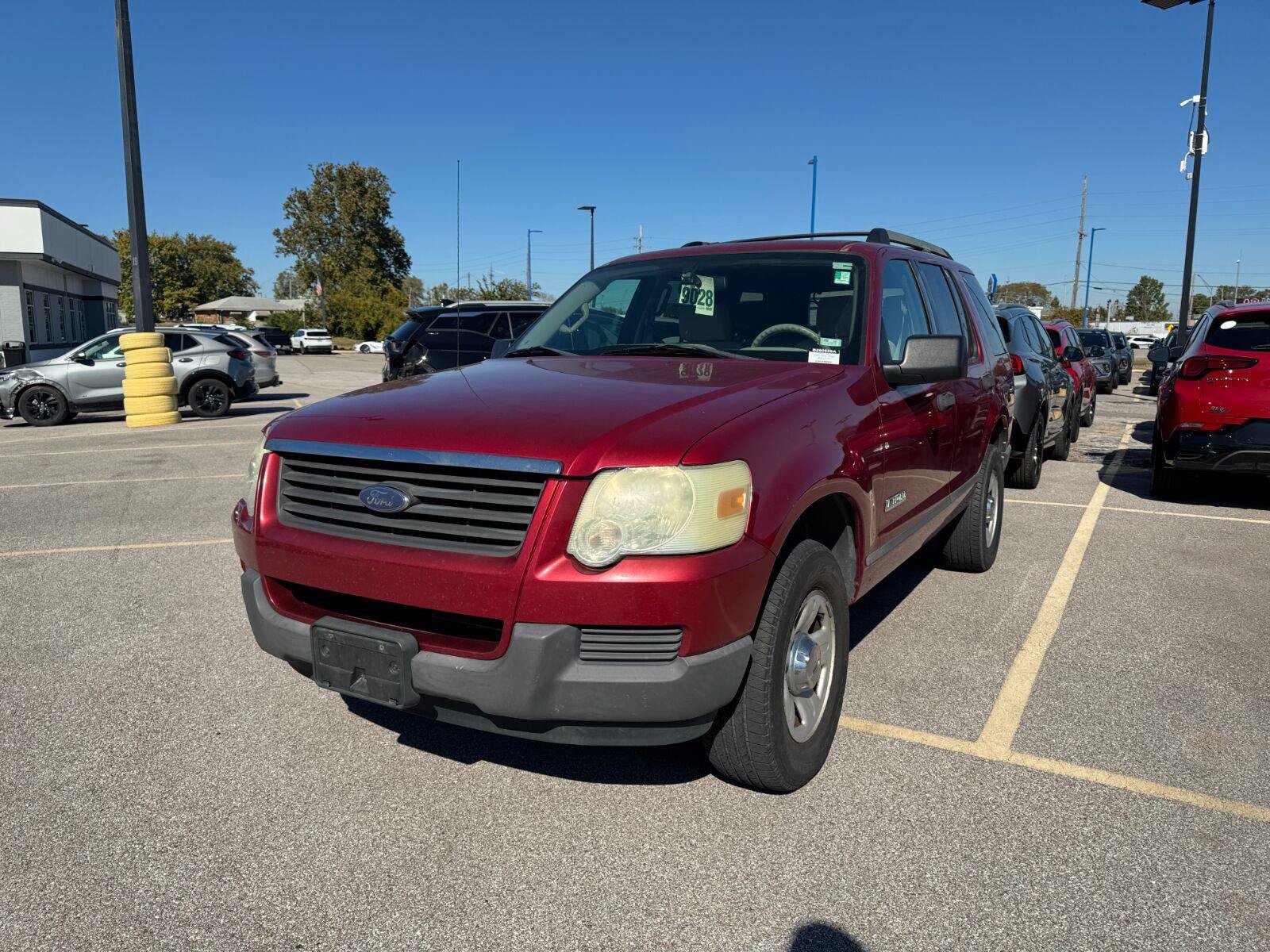 Used 2006 Ford Explorer XLS RWD image 1