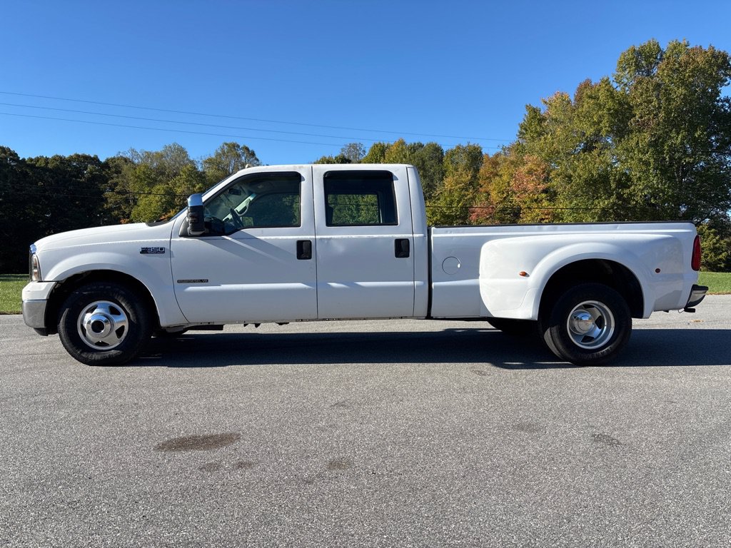 Used 2001 Ford F350 2WD Crew Cab DRW Super Duty image 2