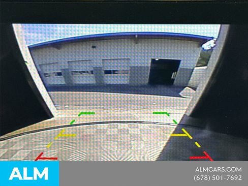 Used 2025 Nissan Rogue SV image 33