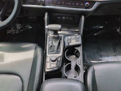Certified 2025 Kia Sportage EX w/ Premium Package FWD image 22