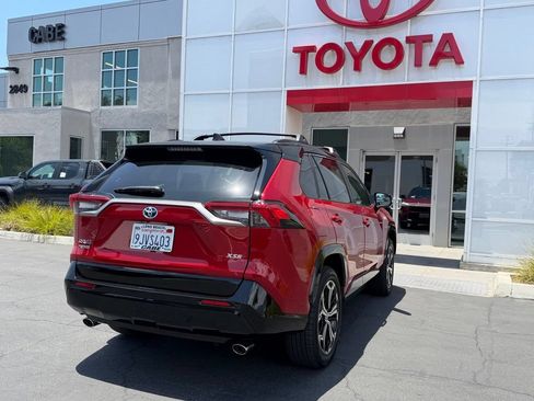 Certified 2024 Toyota RAV4 XSE w/ Weather Package AWD/4WD image 6