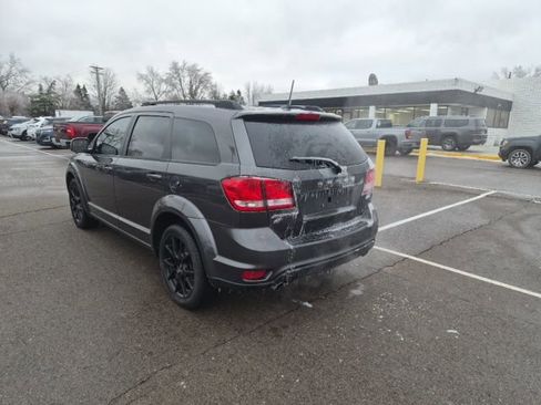 Used 2019 Dodge Journey GT w/ Blacktop Package image 8