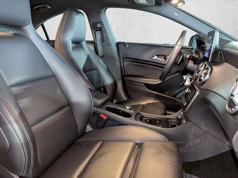 Certified 2019 Mercedes-Benz CLA 250 image 20