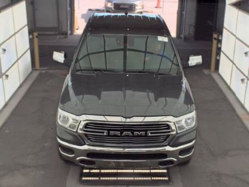 Used 2023 RAM 1500 Laramie AWD/4WD image 4