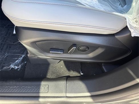 New 2026 Ford Explorer Active image 26