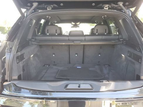 Used 2024 BMW X5 xDrive40i w/ M Sport Package AWD/4WD image 25