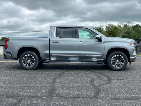 New 2026 Chevrolet Silverado 1500 High Country w/ Technology Package AWD/4WD image 53
