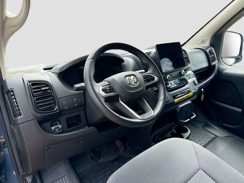 Used 2024 RAM ProMaster 3500 FWD image 9