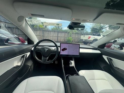 Used 2018 Tesla Model 3 Long Range AWD/4WD image 2