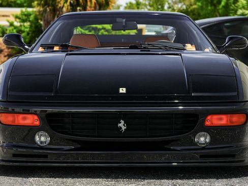 Used 1995 Ferrari F355 Berlinetta RWD image 13