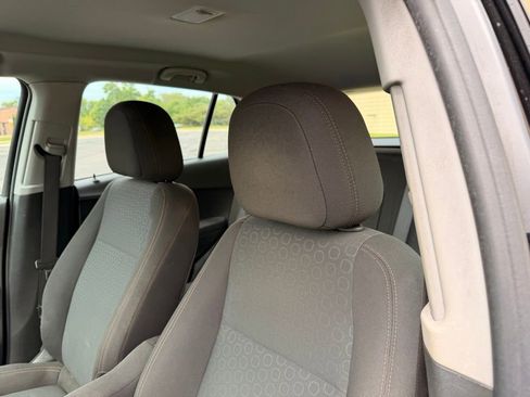 Used 2020 Chevrolet Trax LS FWD image 10