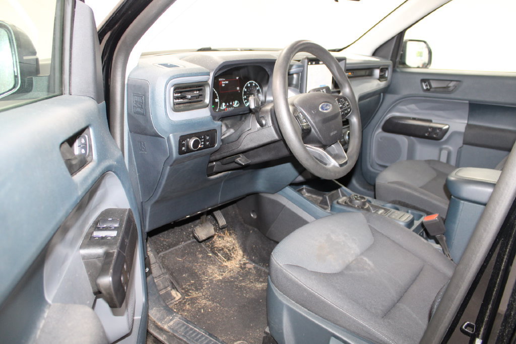 Used 2024 Ford Maverick XL FWD image 14