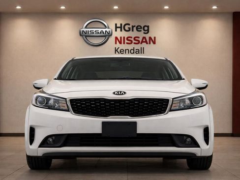 Used 2017 Kia Forte LX FWD image 5