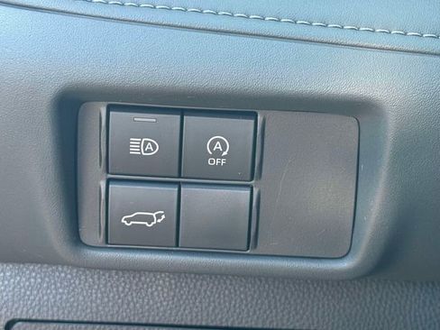 Used 2023 Toyota Highlander XSE image 26