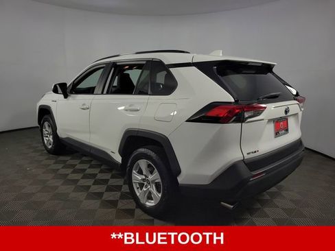 Used 2021 Toyota RAV4 XLE image 6