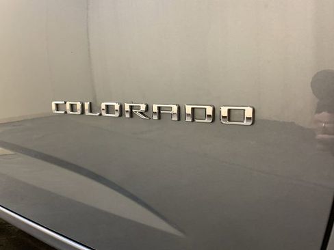 Used 2022 Chevrolet Colorado Z71 image 10