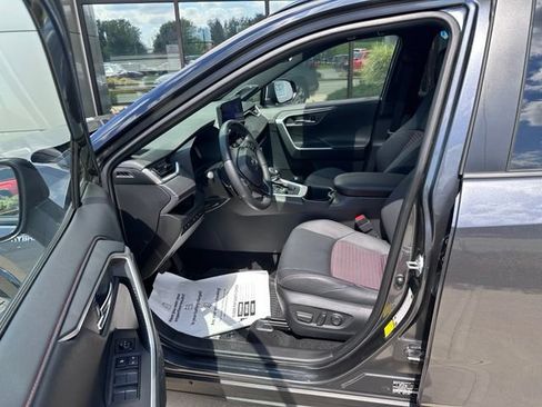 Used 2023 Toyota RAV4 XSE w/ Weather Package AWD/4WD image 18