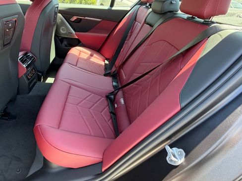 New 2026 BMW 540i xDrive AWD/4WD image 32