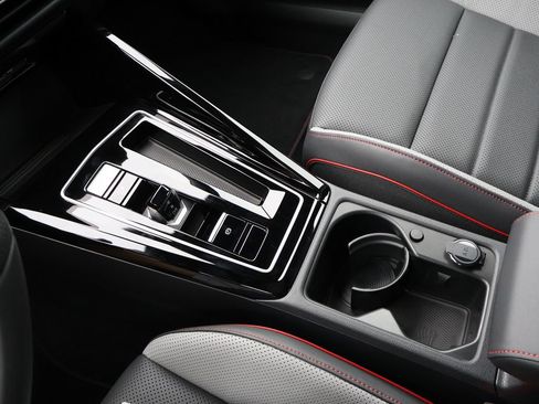 New 2026 Volkswagen GTI Autobahn FWD image 17