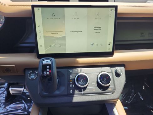 New 2025 Land Rover Defender 130 V8 image 15