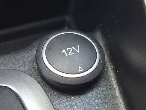 Used 2021 Ford EcoSport SE FWD image 27