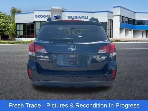 Used 2014 Subaru Outback 2.5i Limited w/ Moonroof Package AWD/4WD image 4