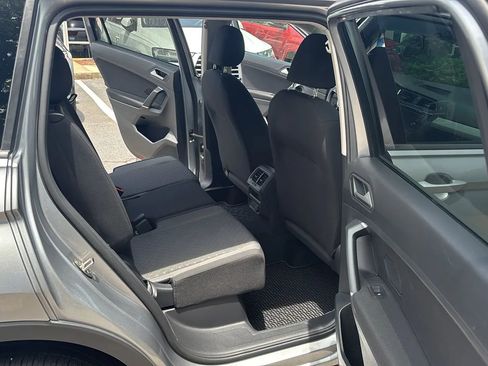 Used 2020 Volkswagen Tiguan S FWD image 22