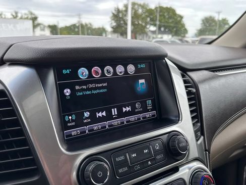 Used 2016 Chevrolet Suburban LTZ AWD/4WD image 35