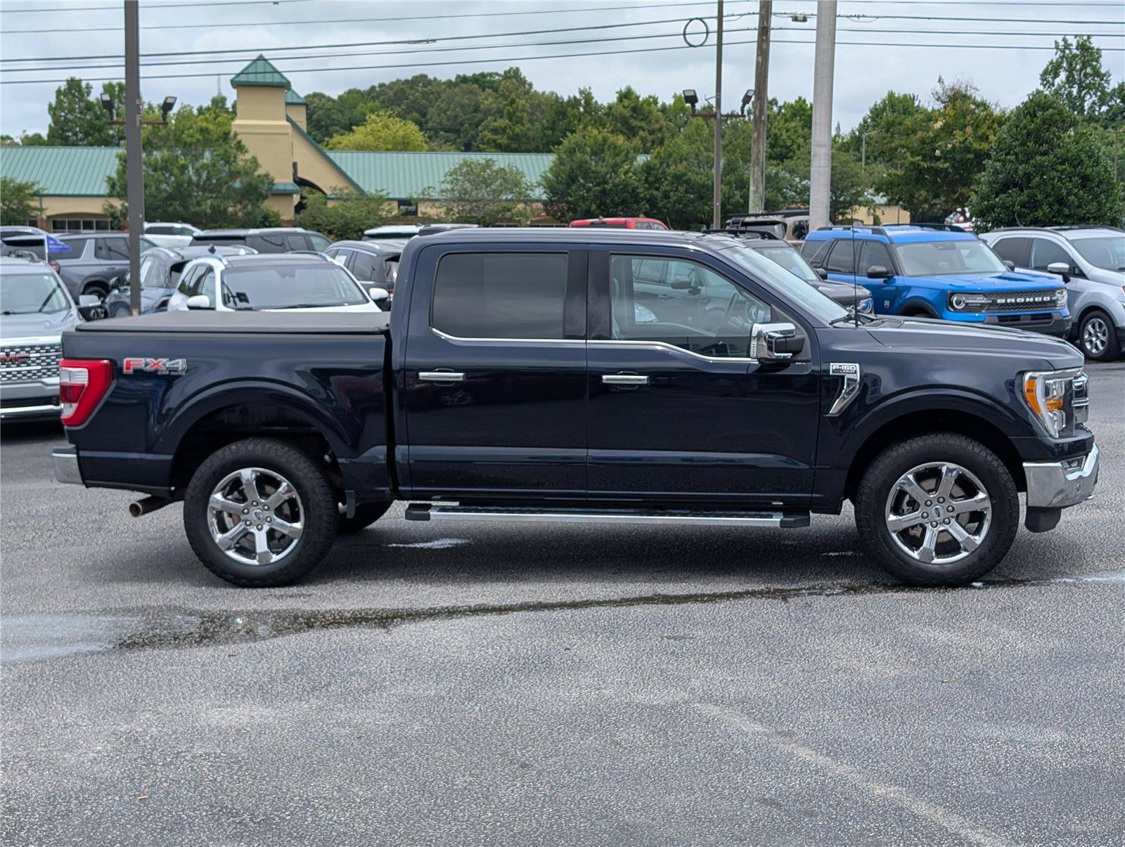 Certified 2023 Ford F150 Lariat w/ Trailer Tow Package AWD/4WD image 8