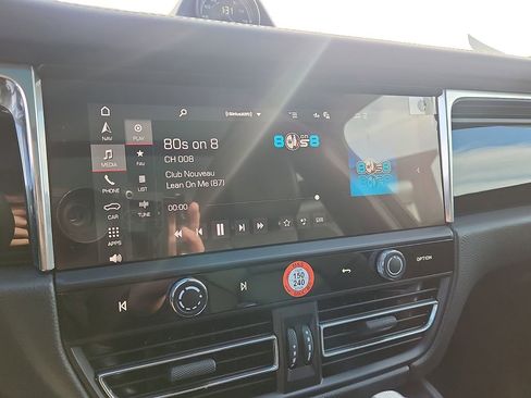 New 2026 Porsche Macan S image 16