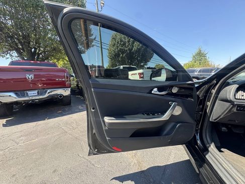 Used 2019 Kia Stinger w/ Option Group 015 AWD/4WD image 11