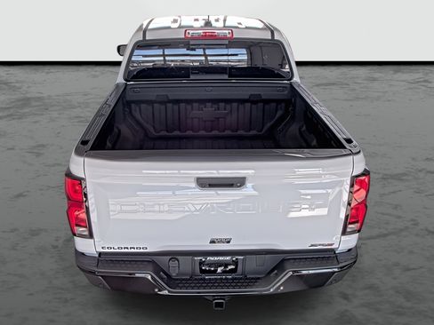 Used 2026 Chevrolet Colorado ZR2 w/ Technology Package image 3